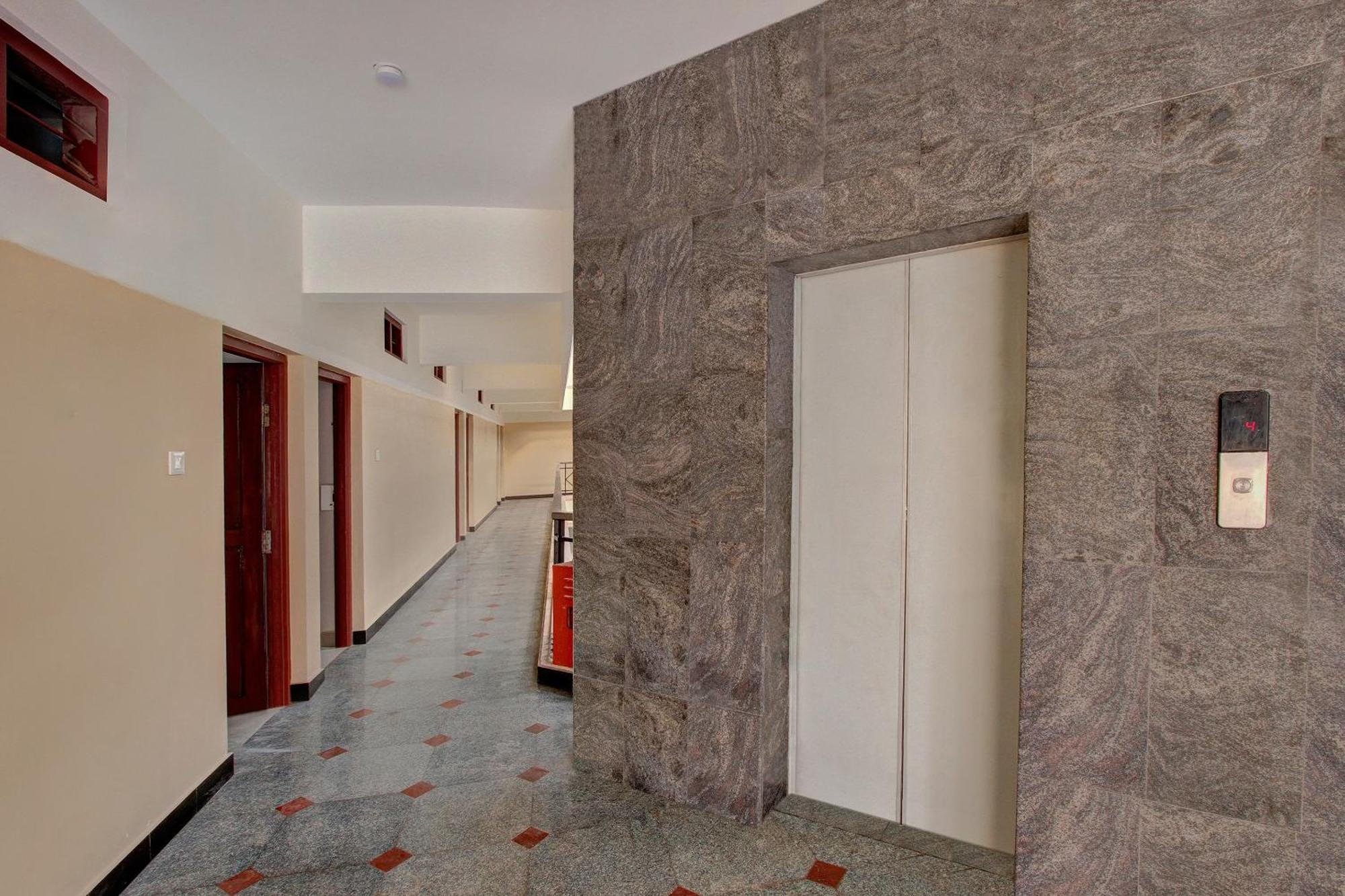 Hotel O Century Park Kāsaragod 外观 照片